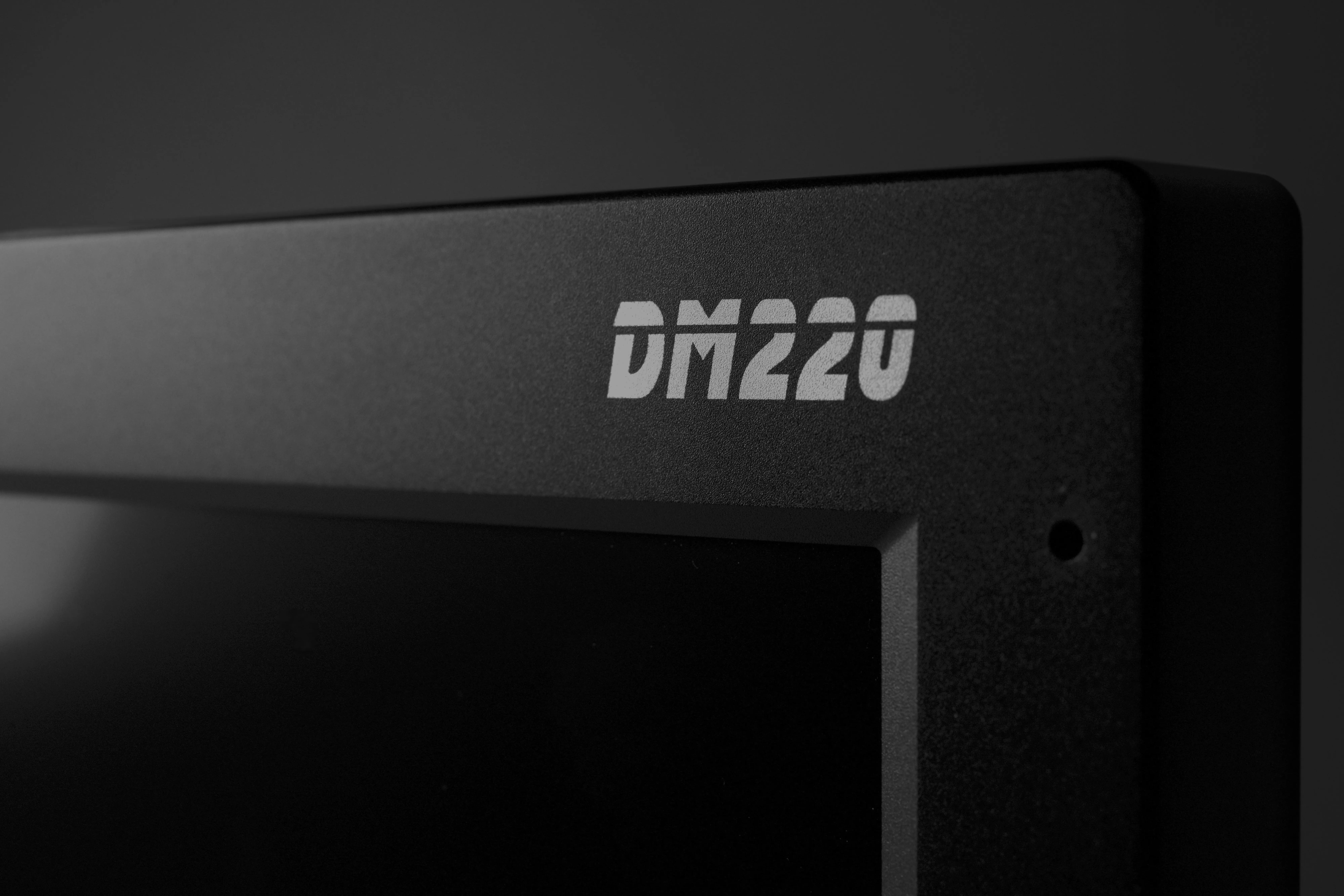 Flanders Scientific DM220