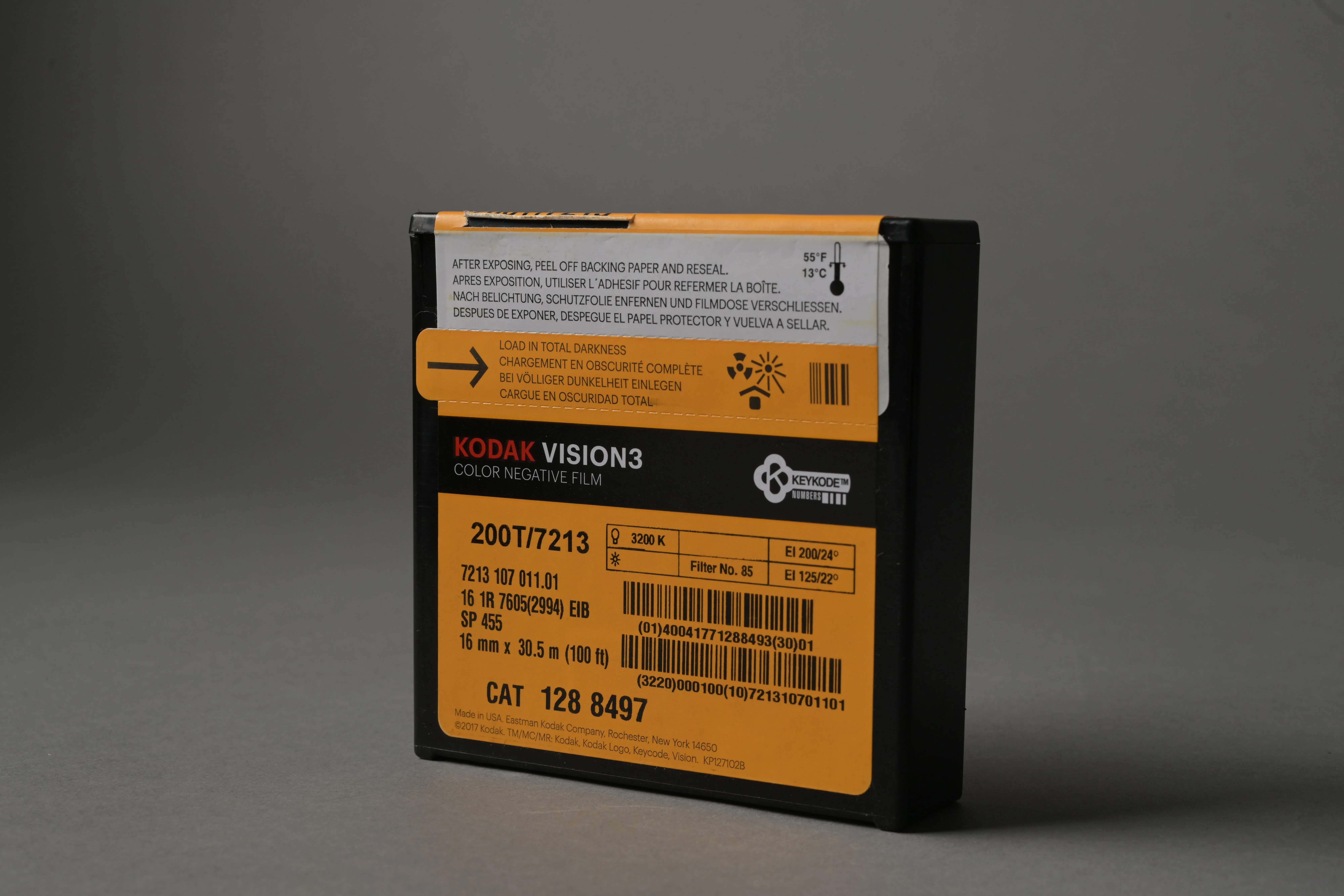 Kodak 16mm - 100' Roll (daylight load)