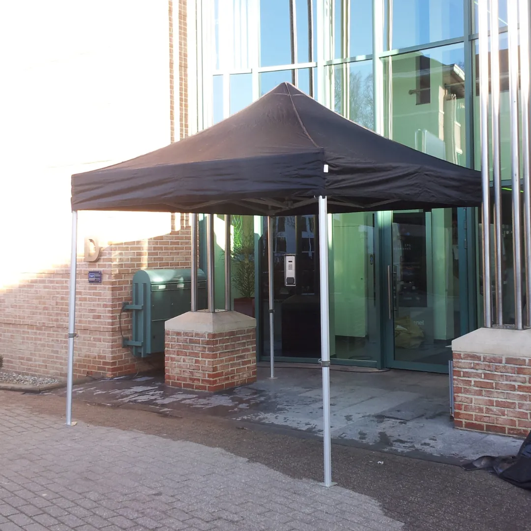 Vouwtent 4x4m | ZWART + 4 gewichten