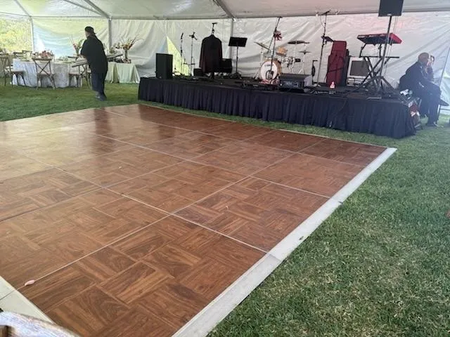 Dance Floor Oak (per 3x4' Section)