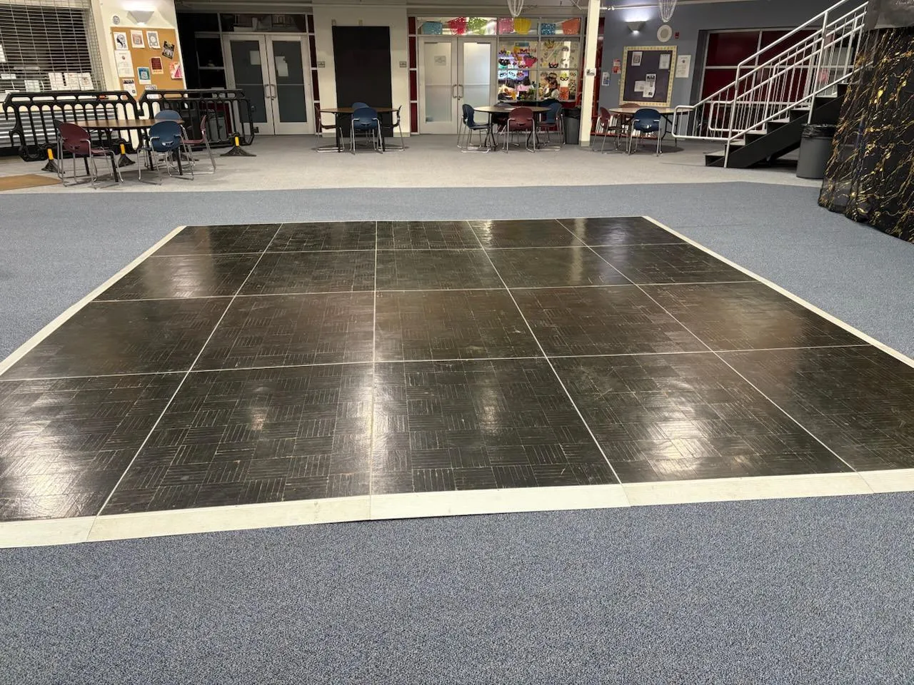 Dance Floor Black (3x4' Sections)