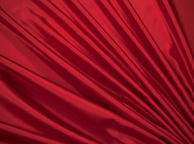 Scarlet Lamour Linen