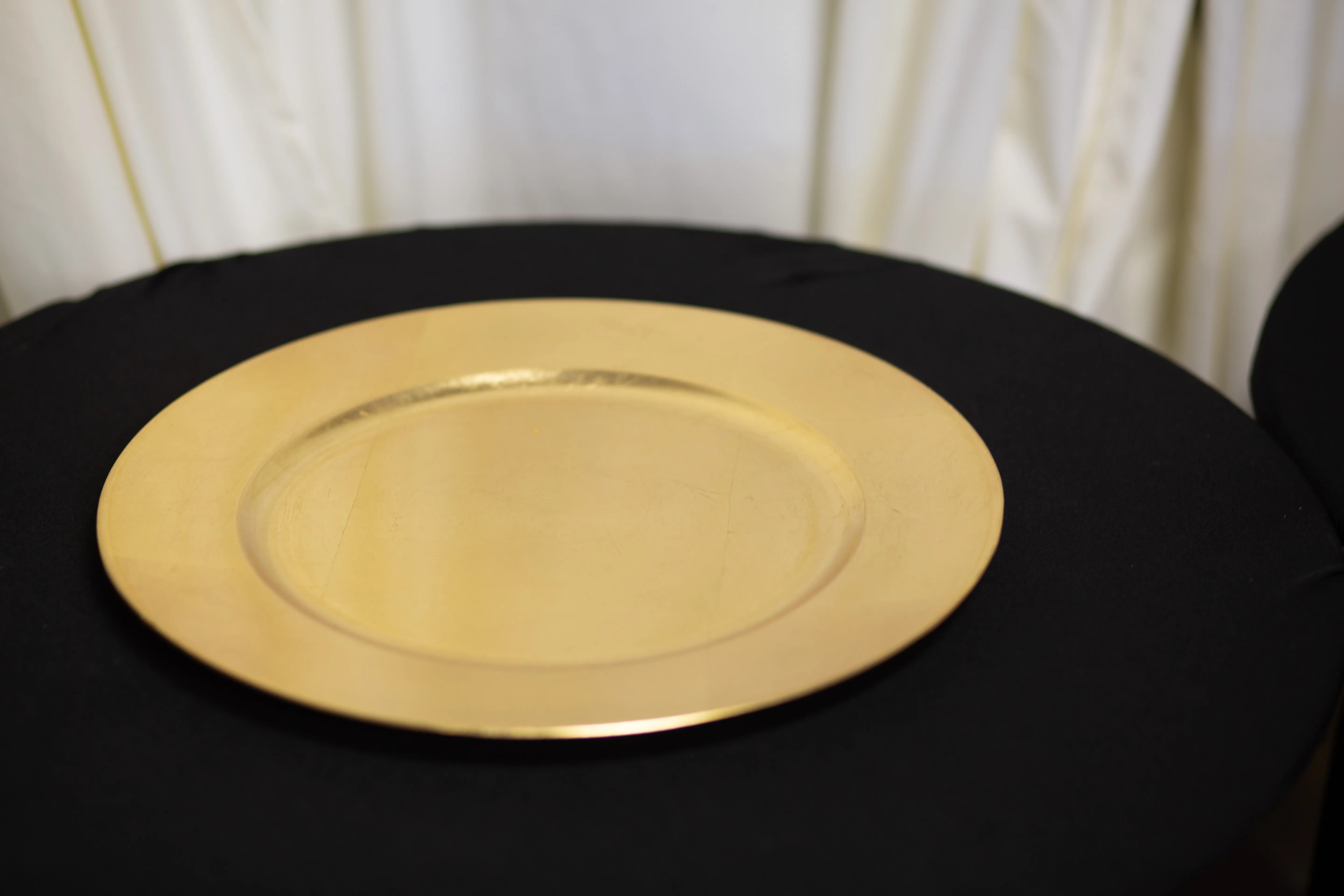  Gold Plastic Charger Plates with Beaded Rims