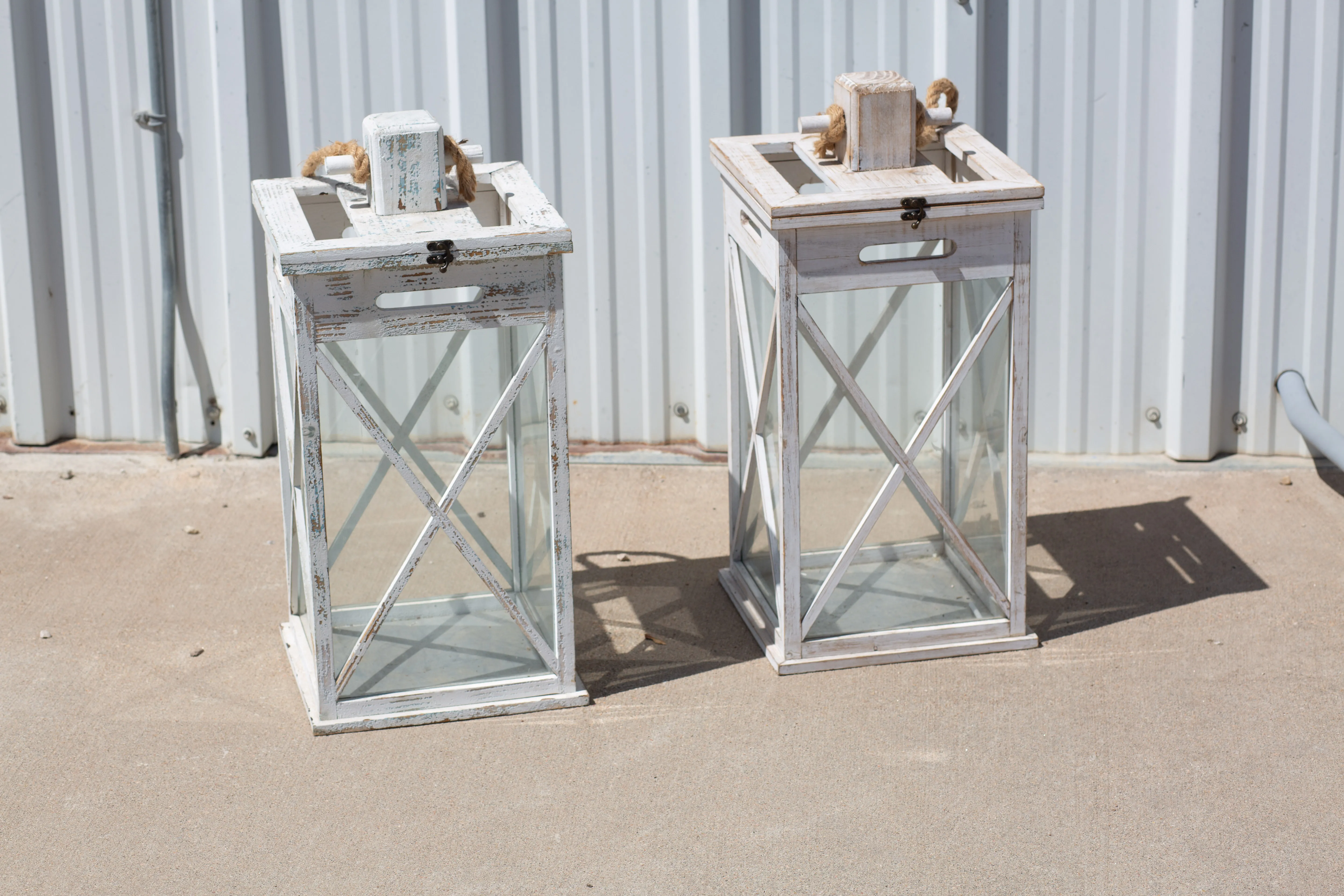 Glitzhome Modern Farmhouse White Wash Wooden Lanterns