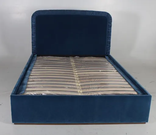 Boleyn Ruched King Bed - 62940