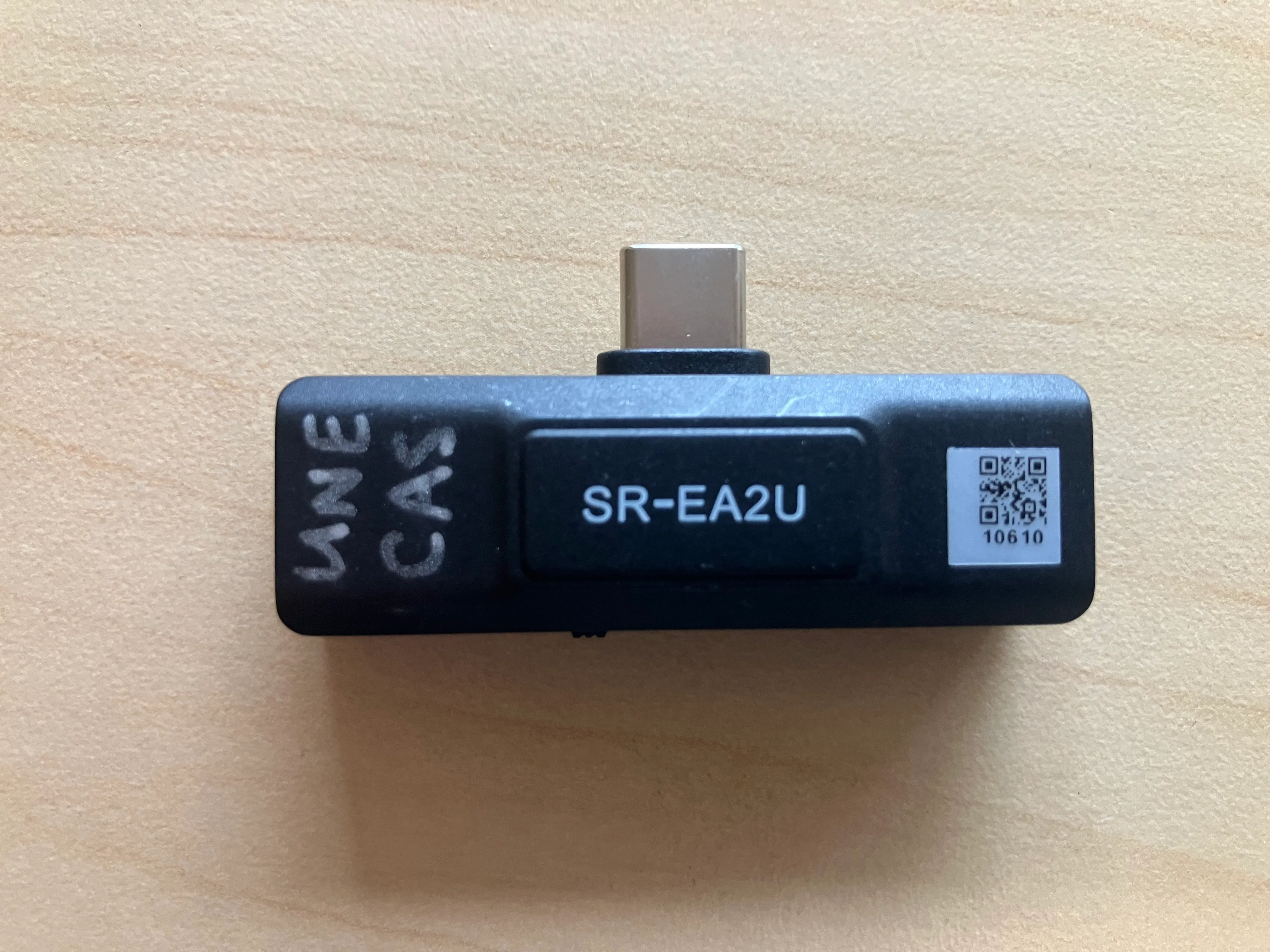 USB-C to 3.5mm Adapter - mic + headphones
