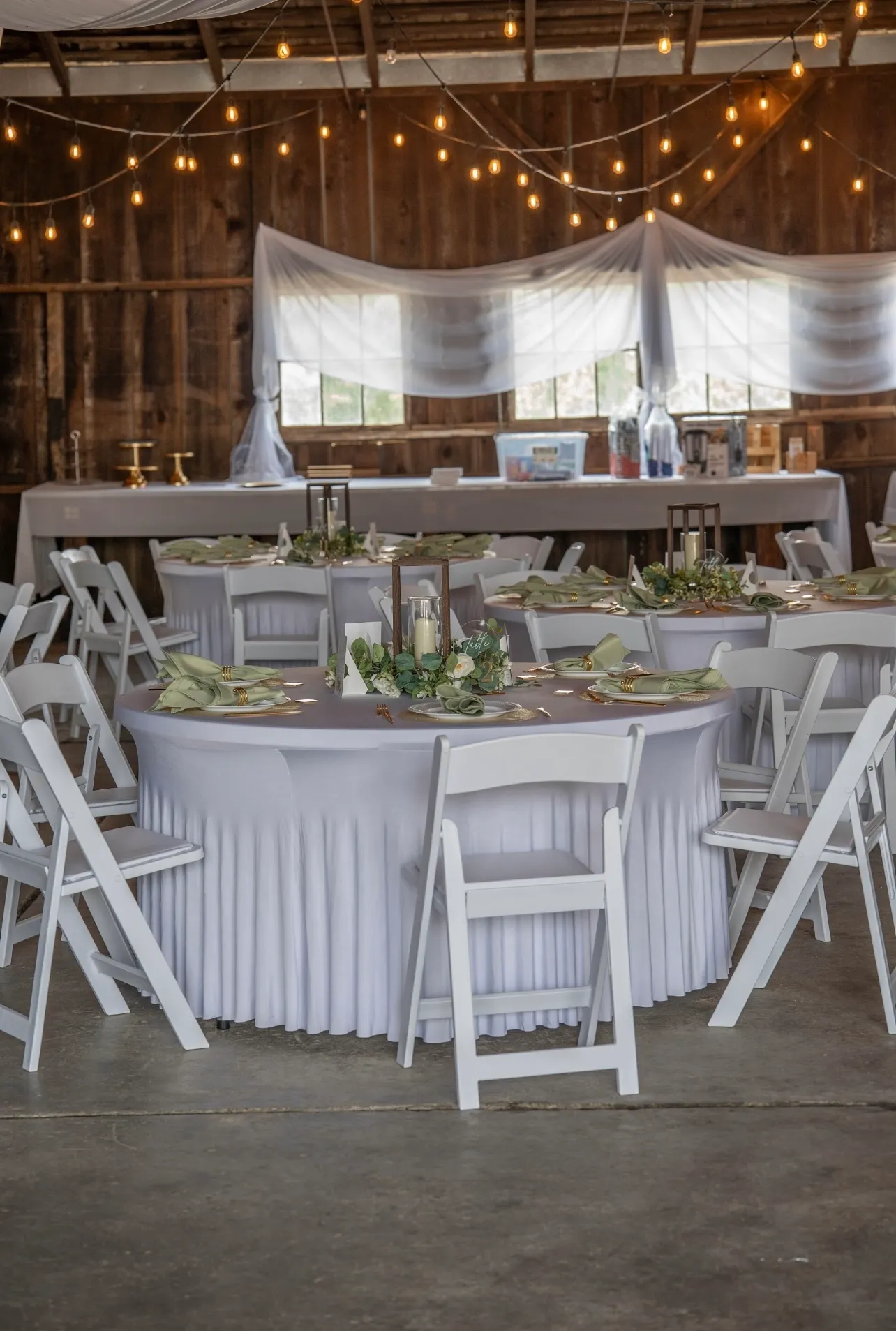 Linens, Napkins, Runners