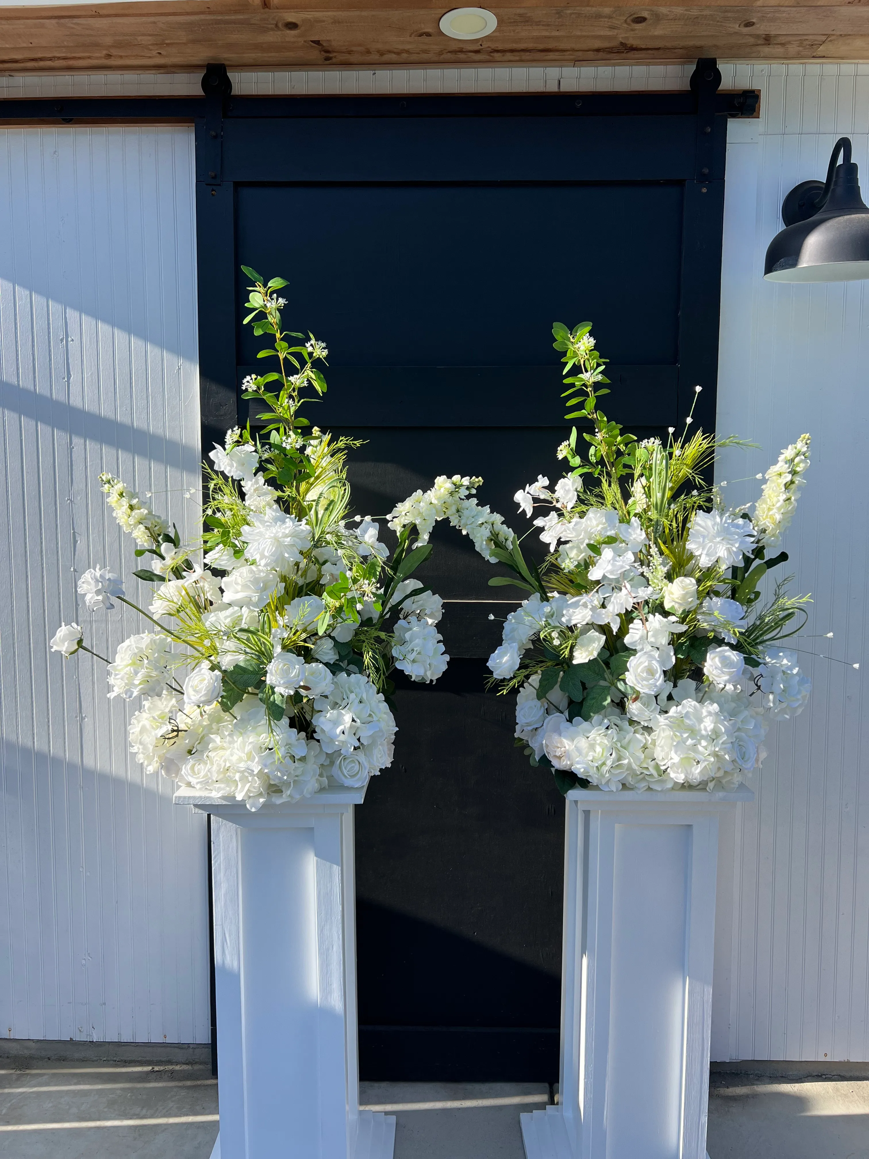Yoli Luxe Wedding Florals