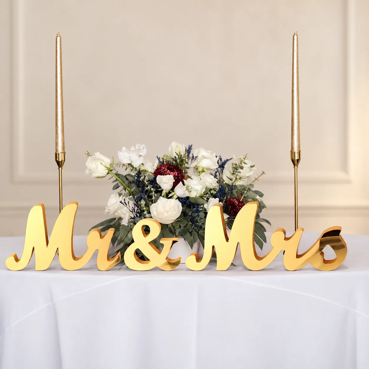 Mr & Mrs Wedding Sign