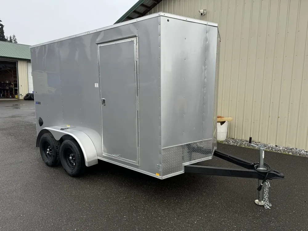 6x12 Enclosed trailer 