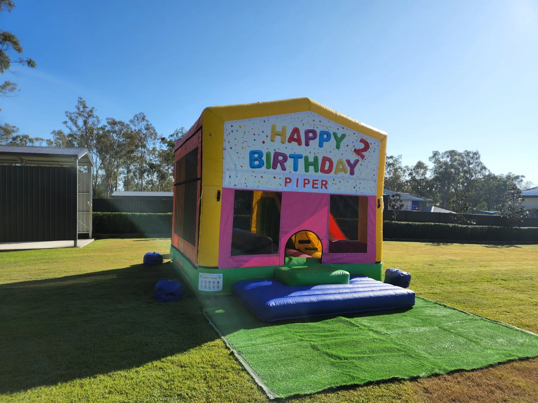 4x5.7m Castle with Internal slide - Choose your own theme