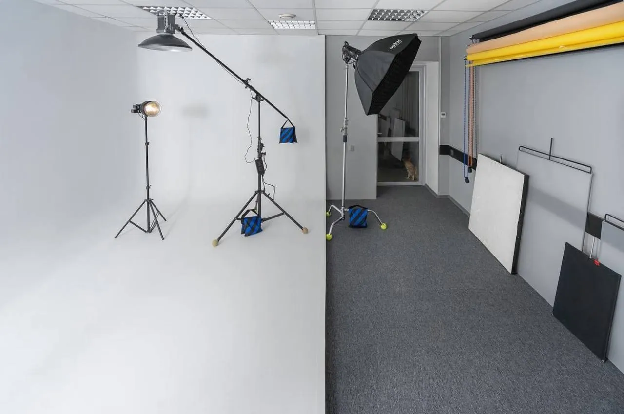 Циклорама TAPE WHITE