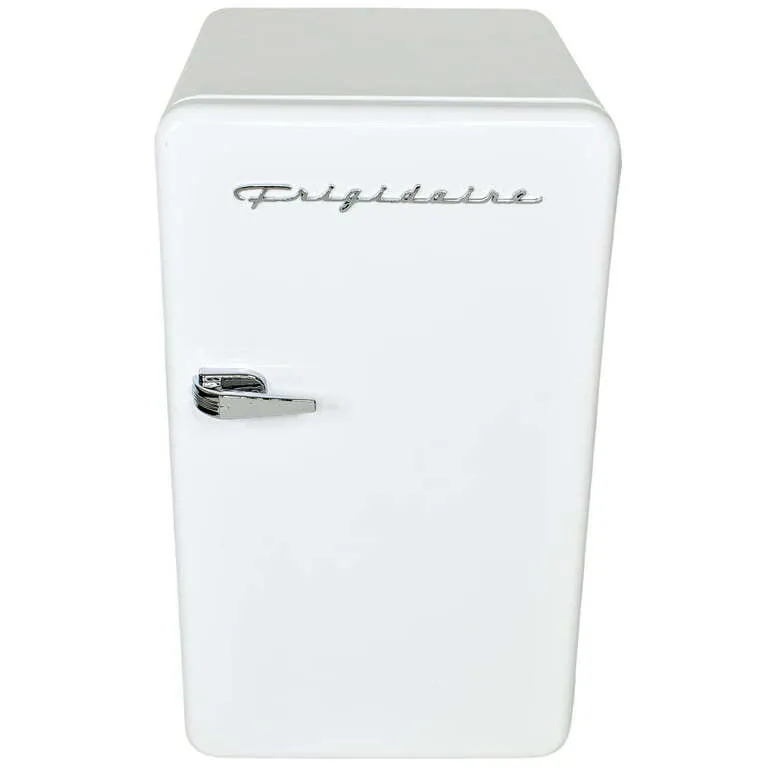 Fridgaire 3.2 Cu. Ft. Retro Mini Fridge - White