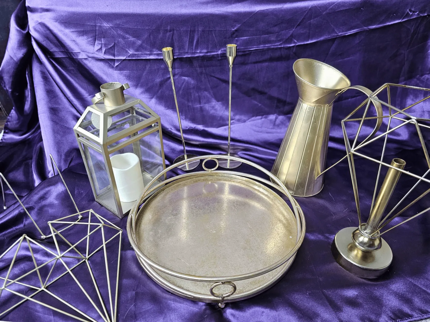 Gold Table Deco #2 