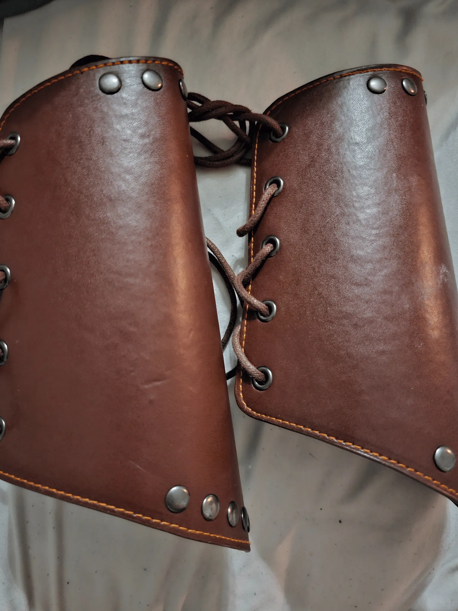 Set of Mens Brown Tie up Bracers 