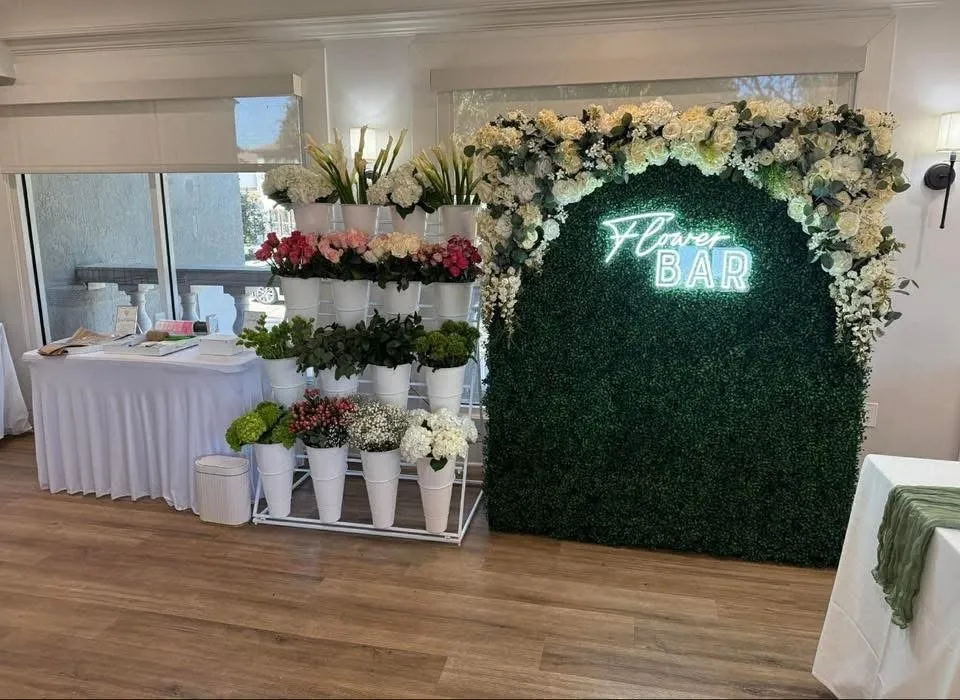 Flower Bar Setup  
