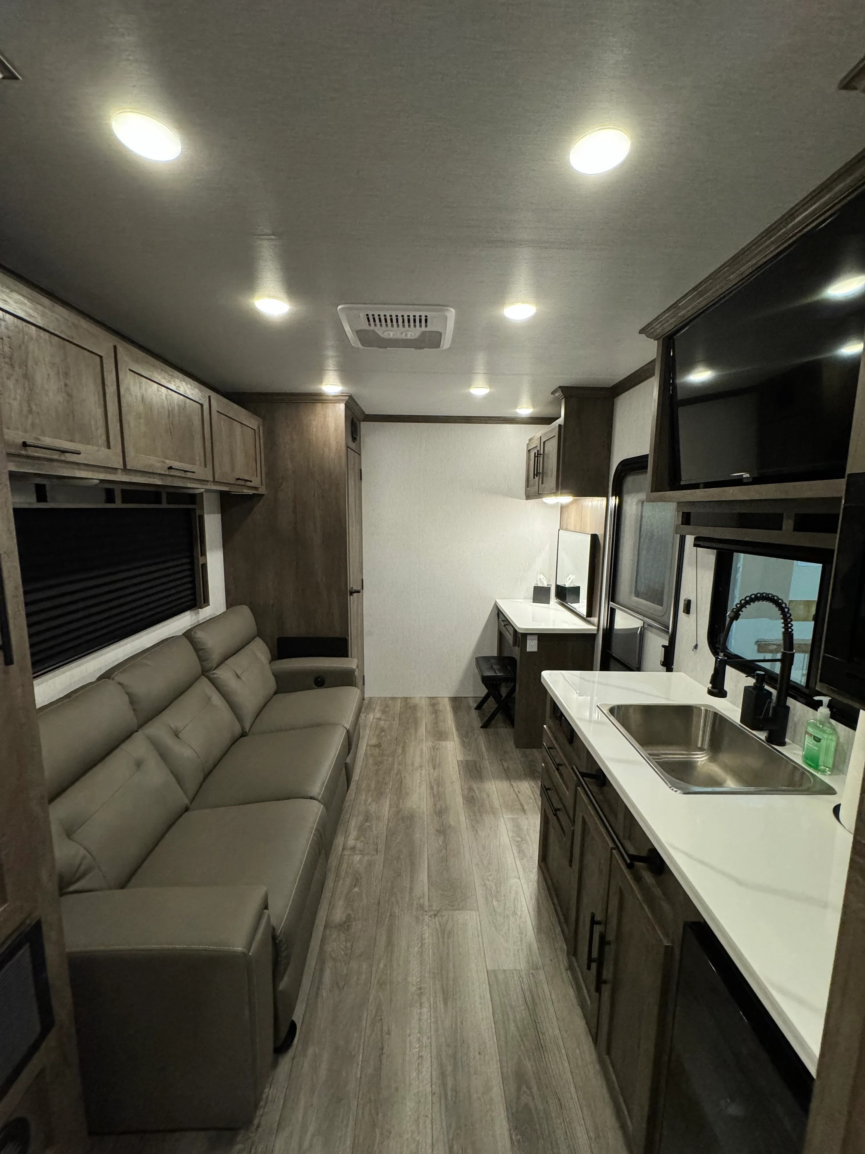 Portable Dressing Room Trailer