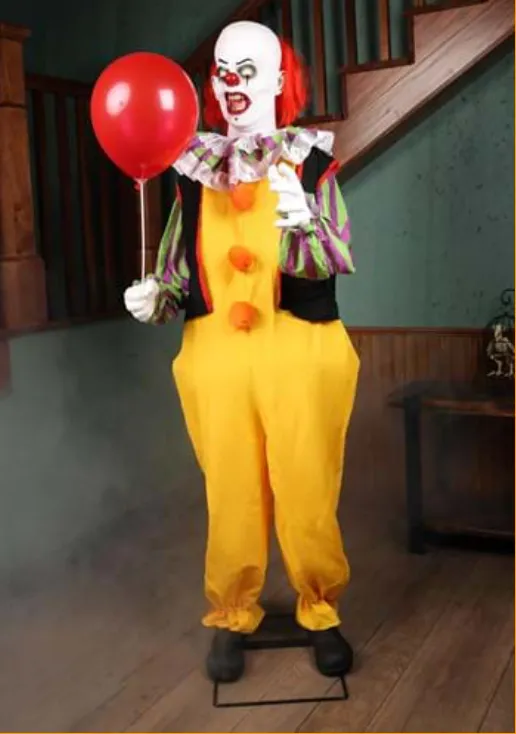 Lifesize Animatronic Pennywise Halloween Decoration