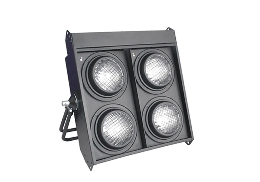 Cegadora Showtec Stage Blinder 4 (DMX)