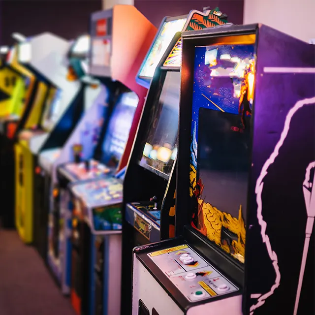JUKEBOX/KARAOKE & ARCADE MACHINES