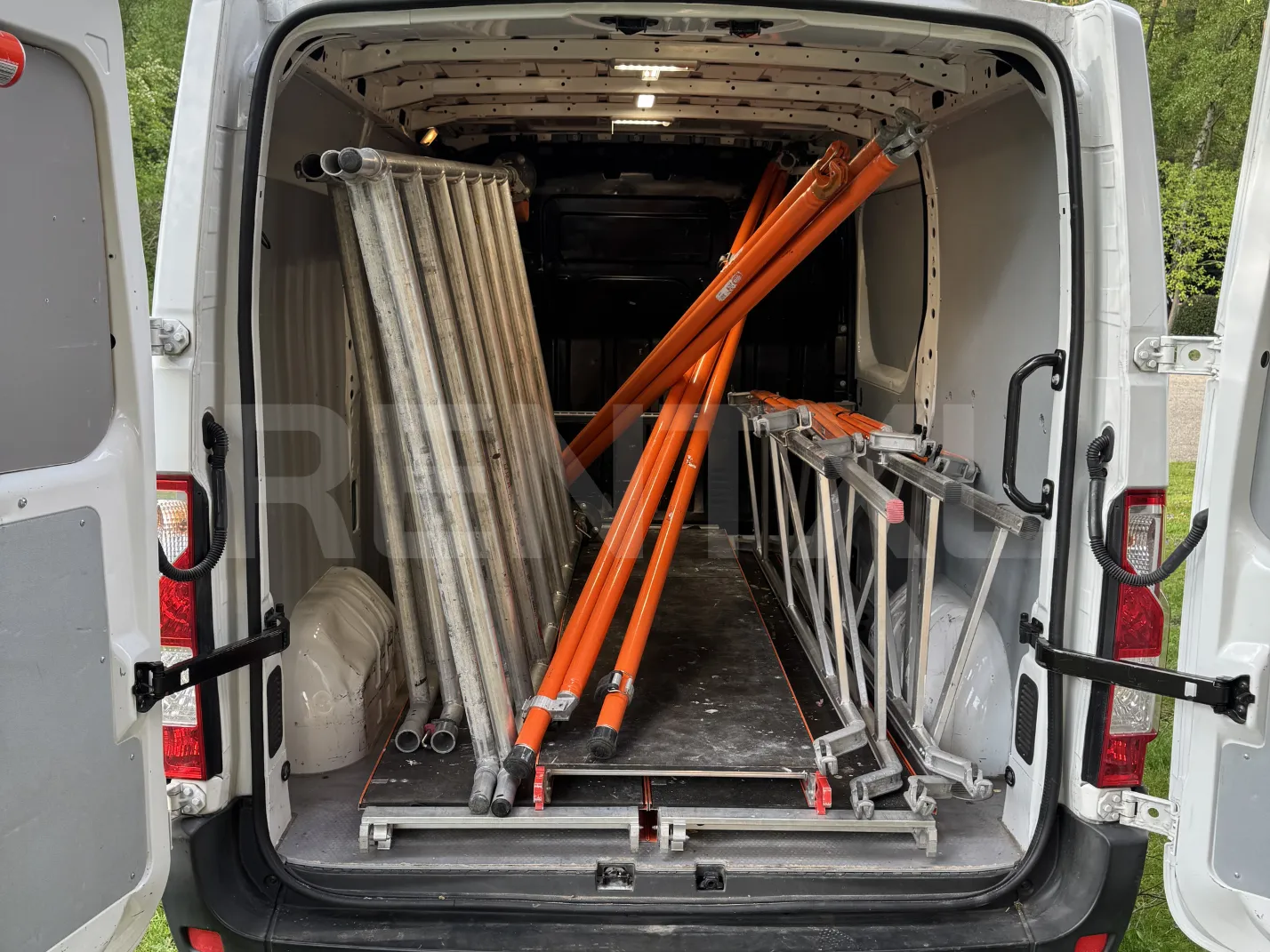 Gevelsteiger huren Amsterdam bezorging op locatie RENTXL