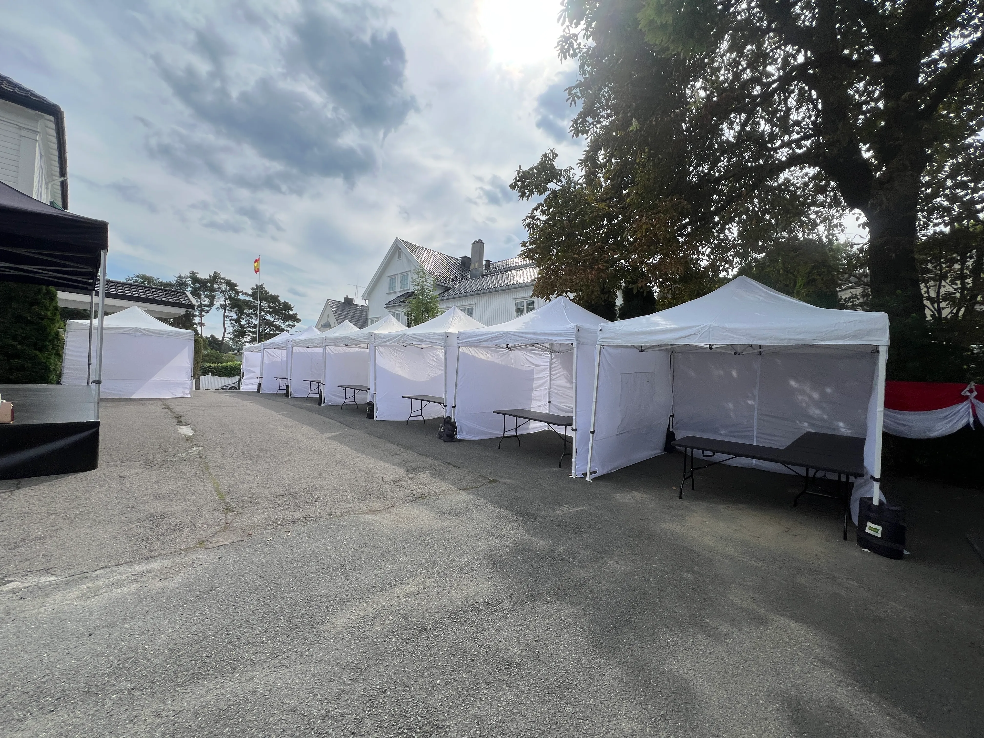 Telt, bord og stoler