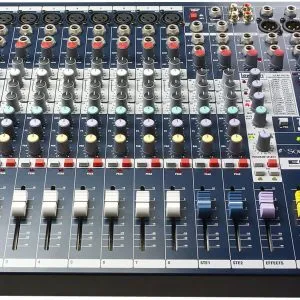 Soundcraft EFX8 Lydmikser