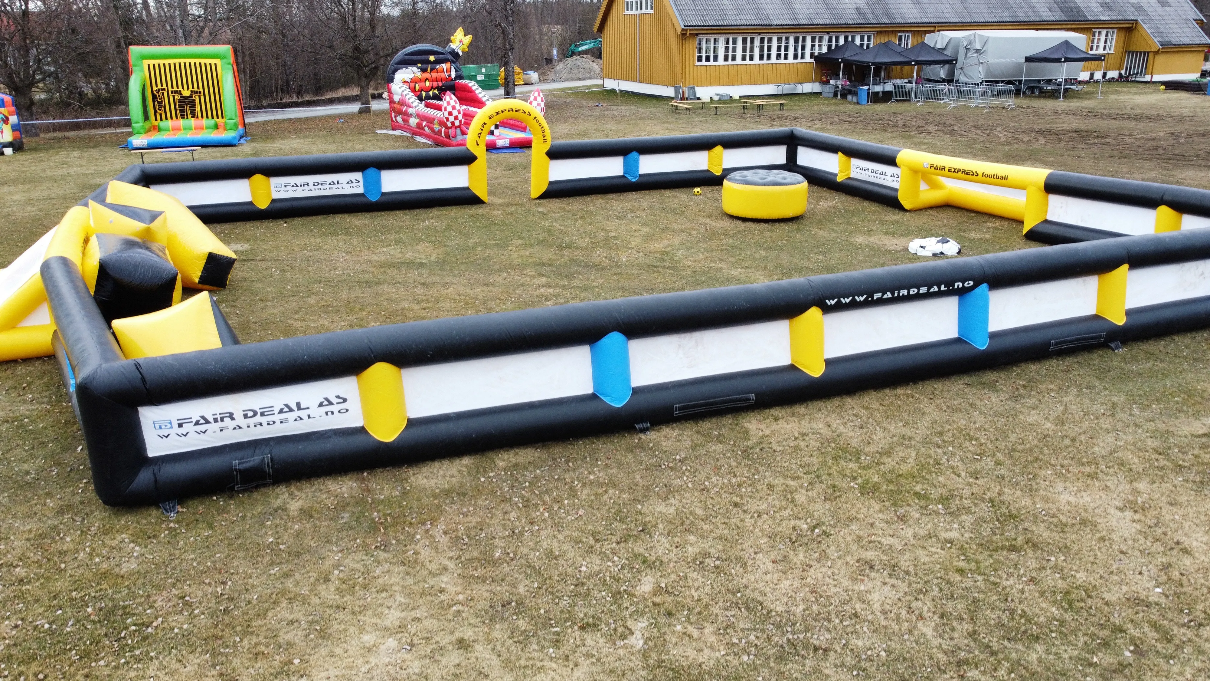 Fotballbinge XXL 18×15 Meter