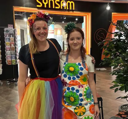 Ansiktsmaler JR – ungdomsassistent