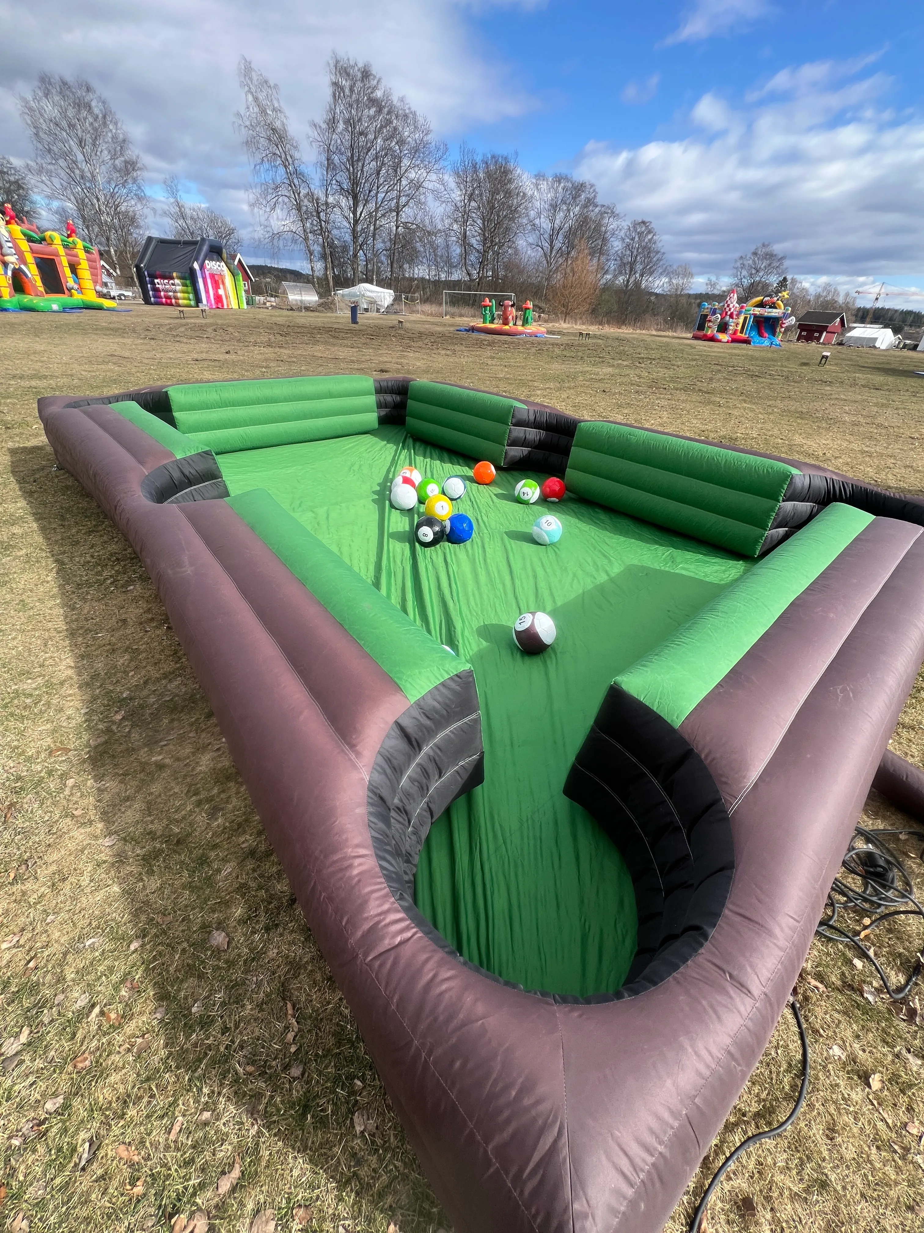 Biljard Fotball XXL - 6x4 meter (m/utstyr)