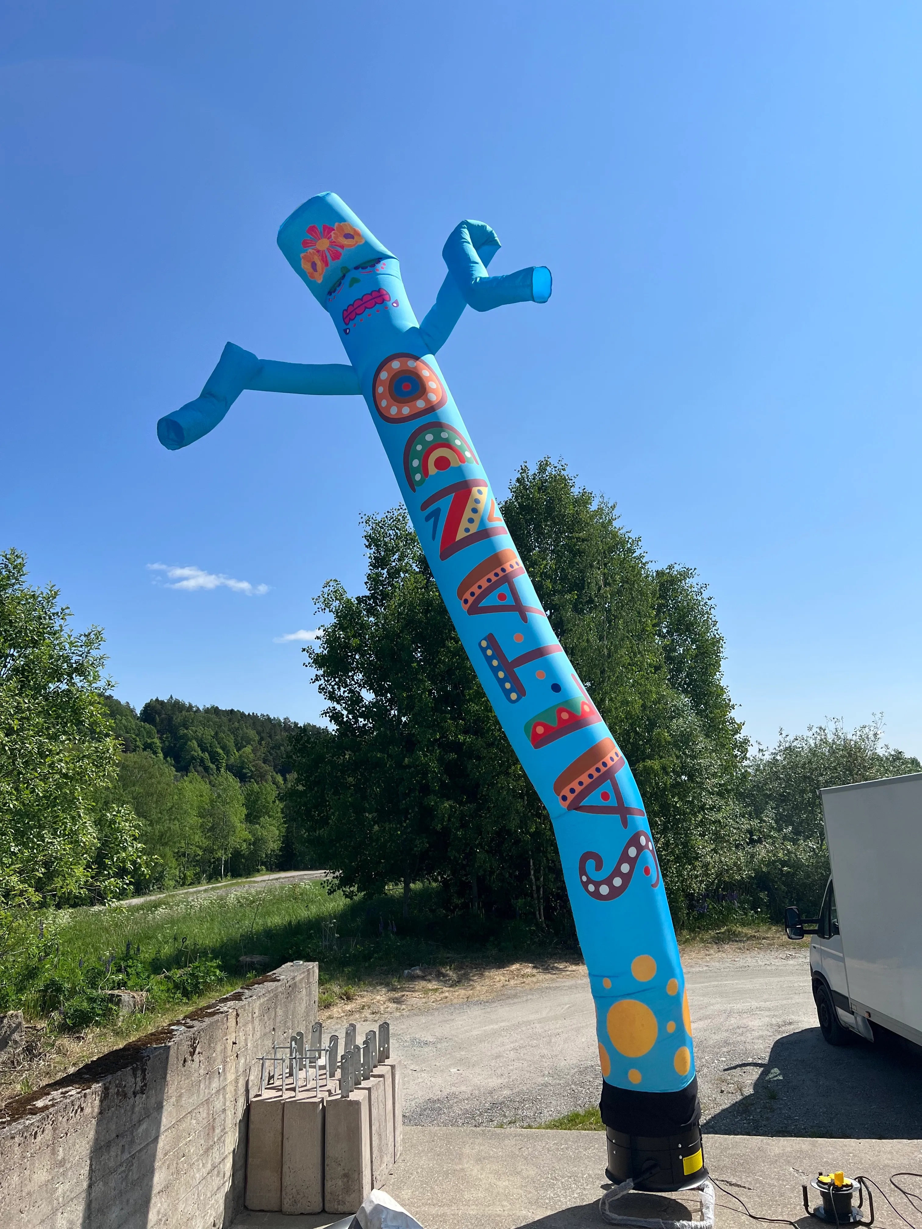 Skydancer med Saltando-logo (ink utstyr)