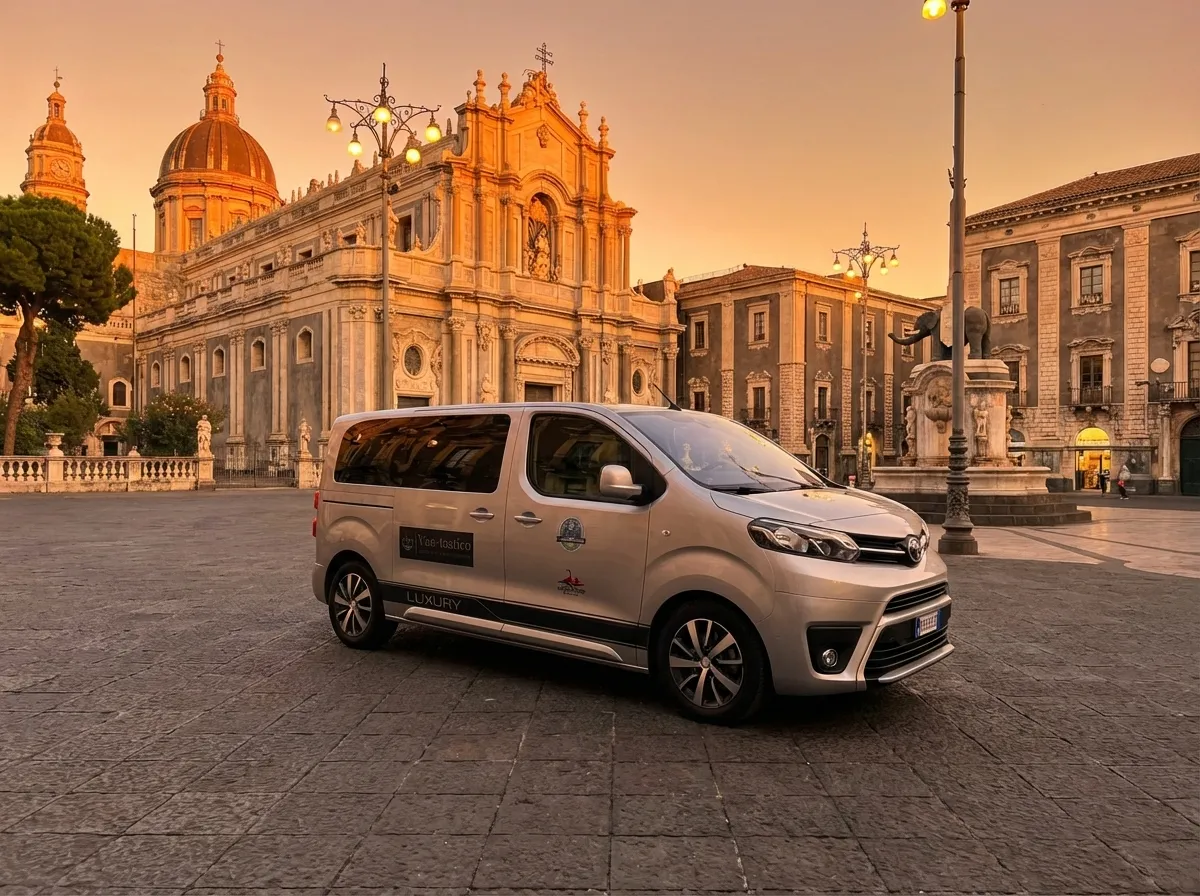 "Vantastico" premium Van Toyota proace Luxury 2.0, automatic, 8 passengers.
