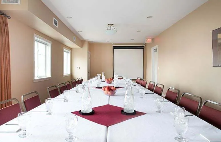 3rd Floor Meeting Room