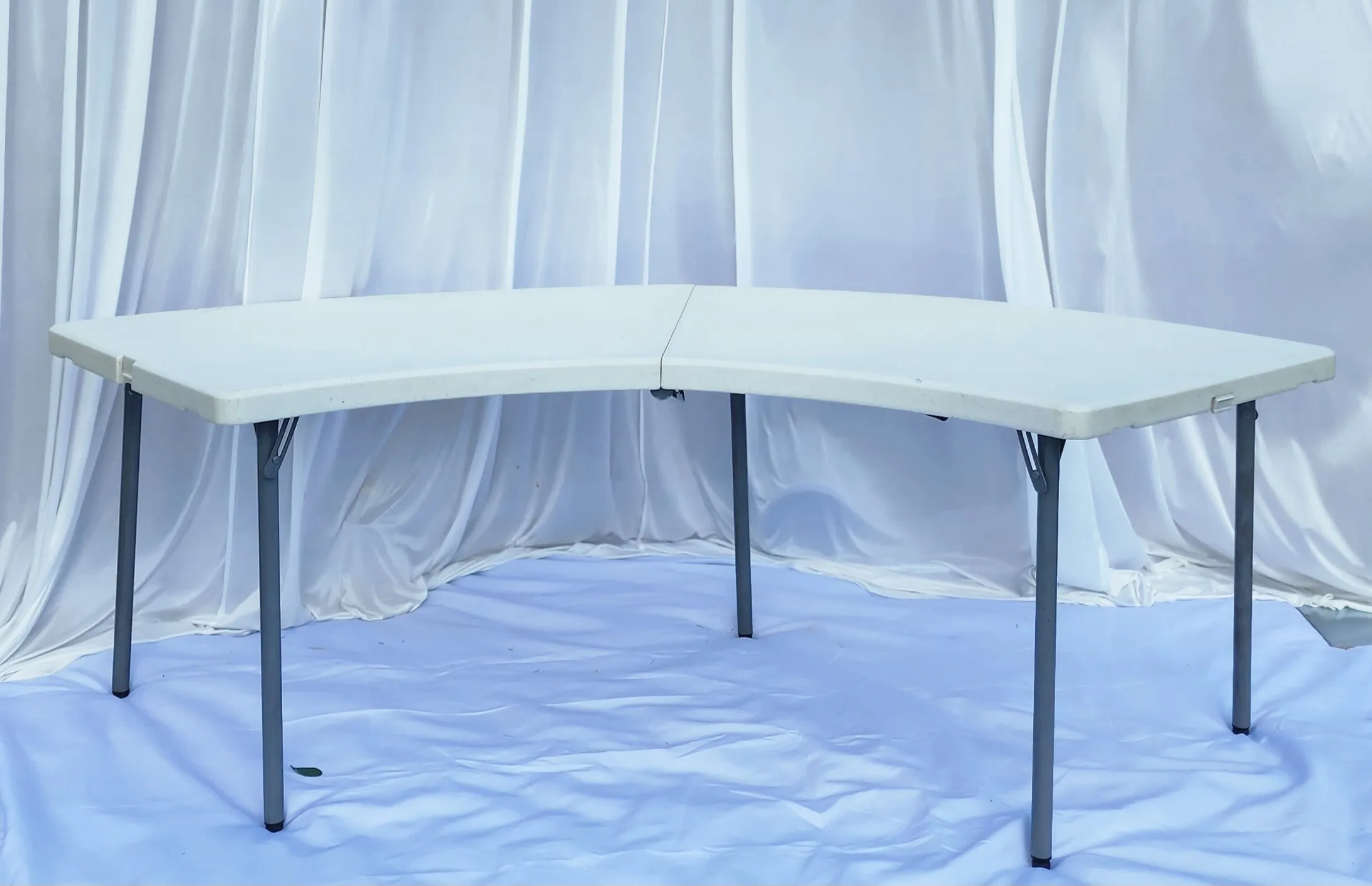 White Serpentine Folding Table