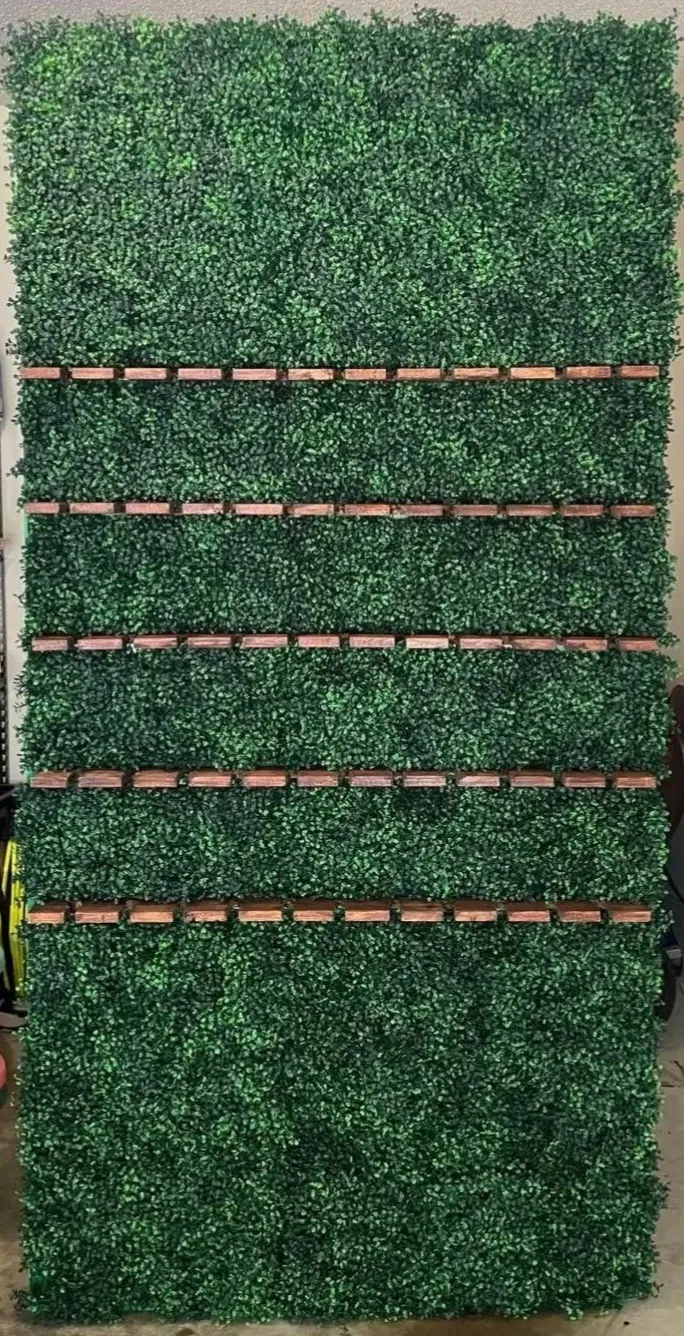 Grass Champagne Wall