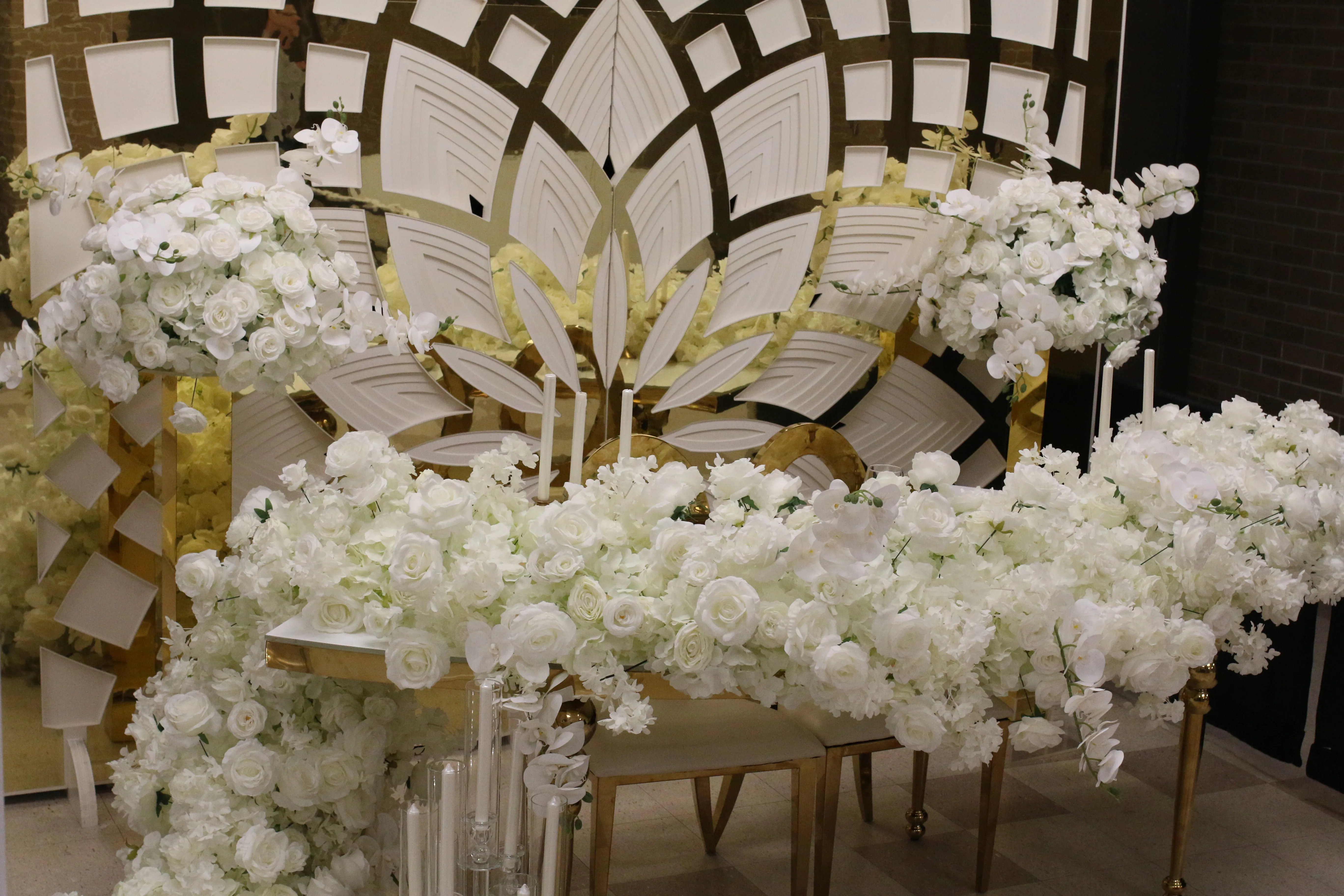 6ft White floral runner