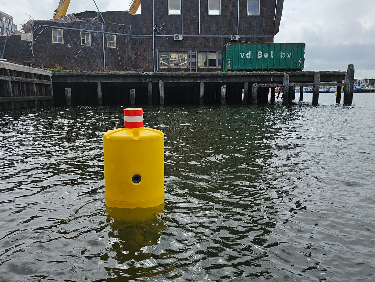 Gele ton met topteken A1