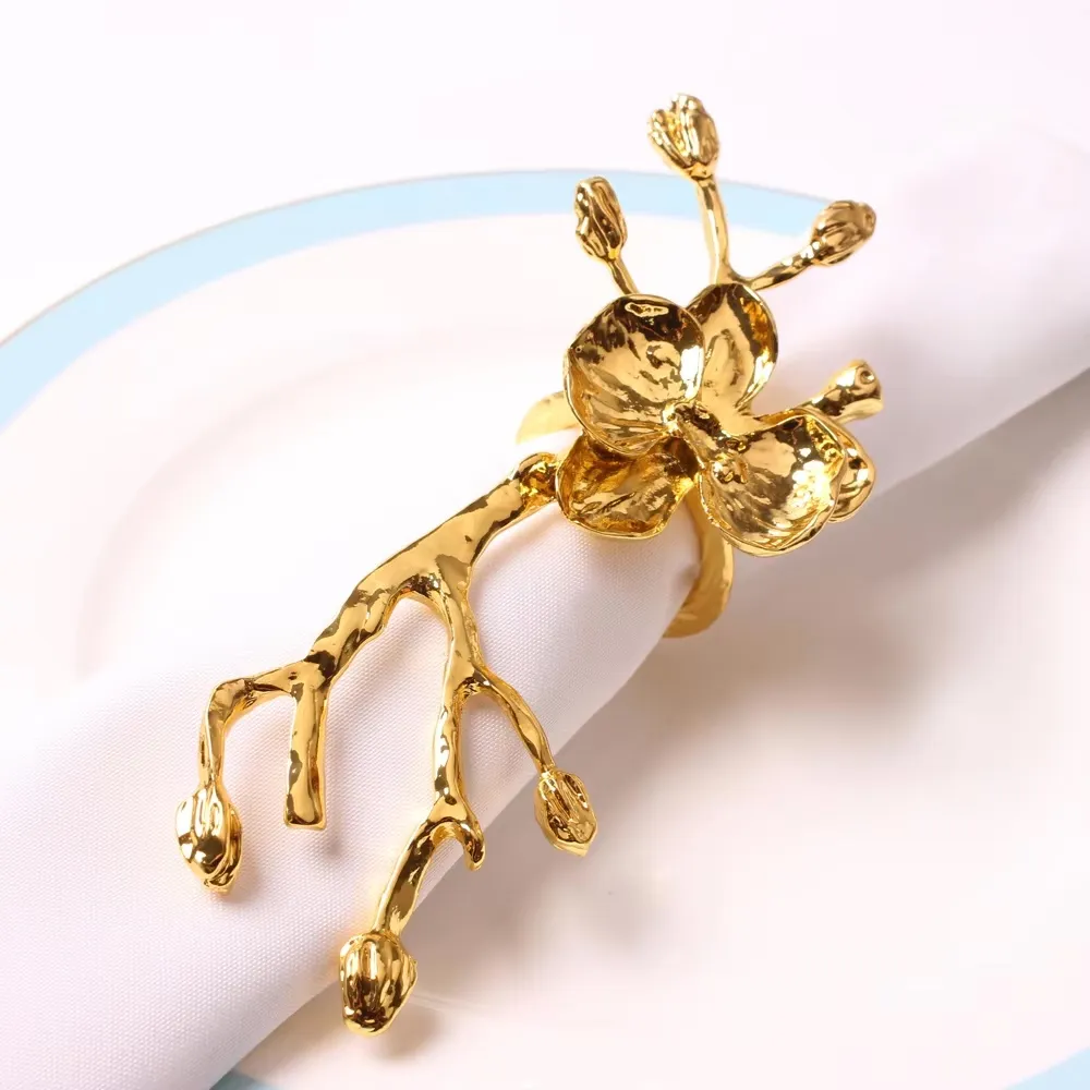 Blossom Buckle Napkin Rings