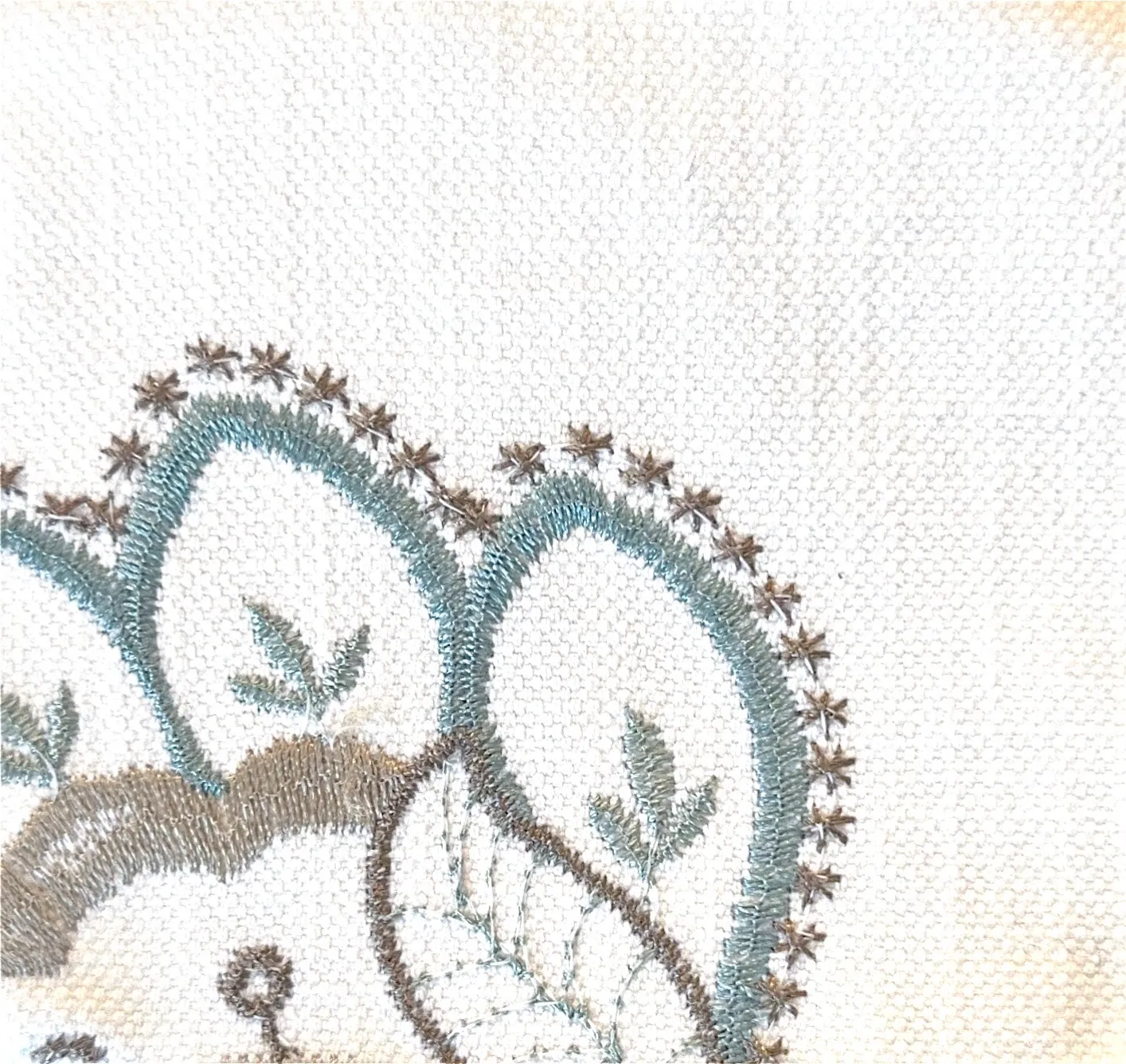 Sea Foam Embroidered Tablecloth 