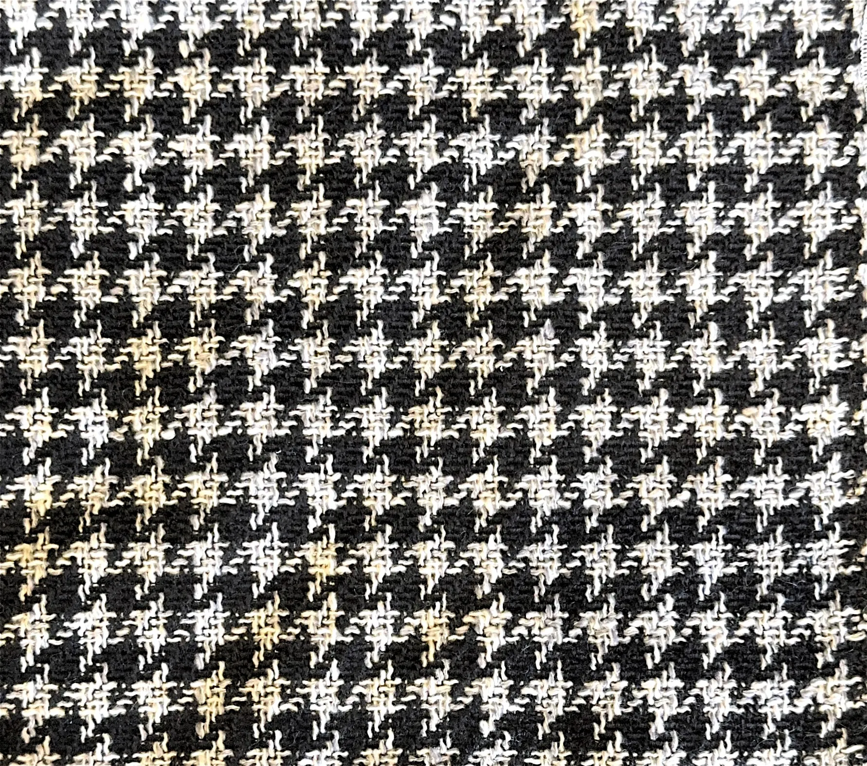 Chanel Textured Houndstooth