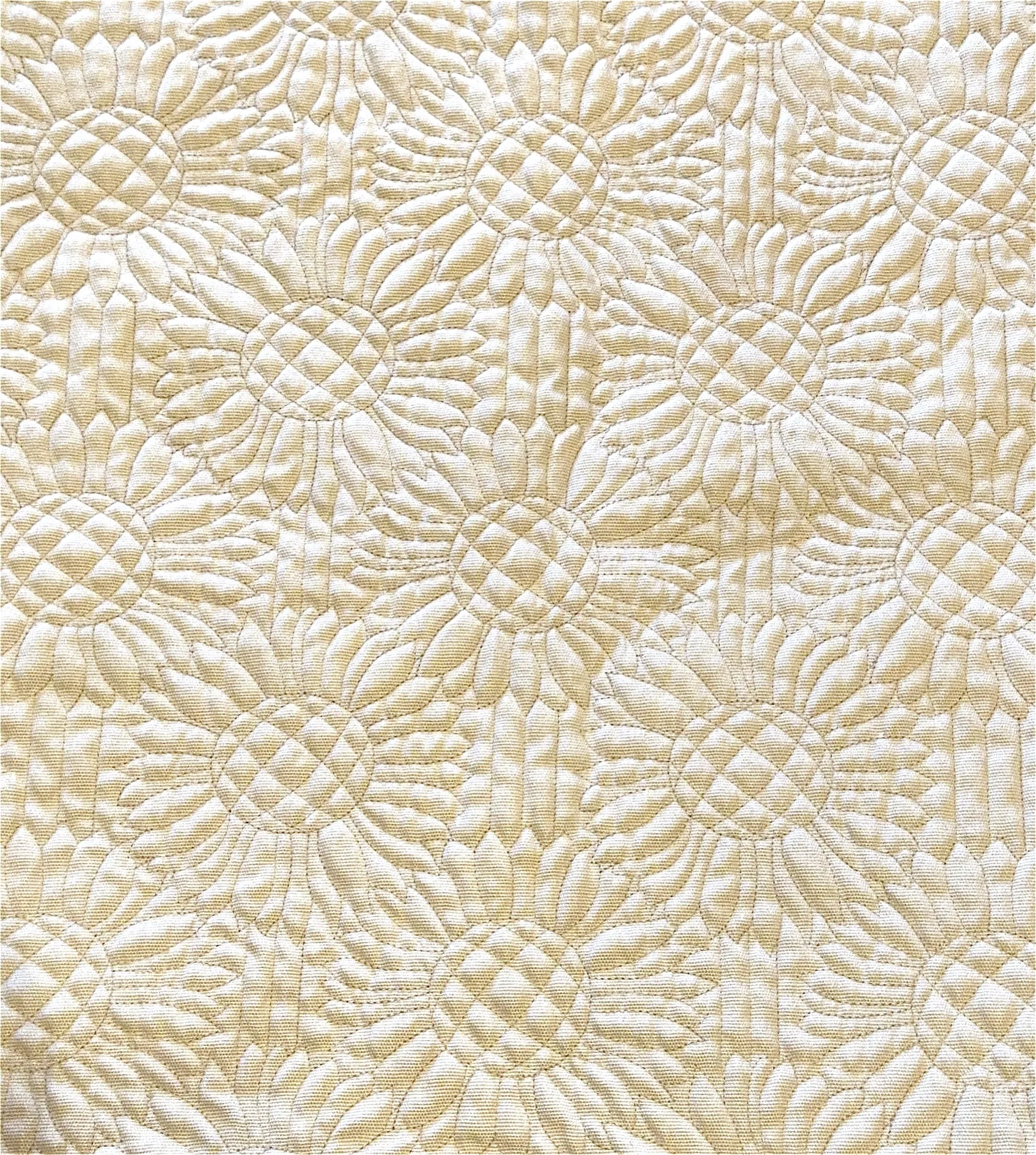 Cream Daisy Quilted Tablecloth