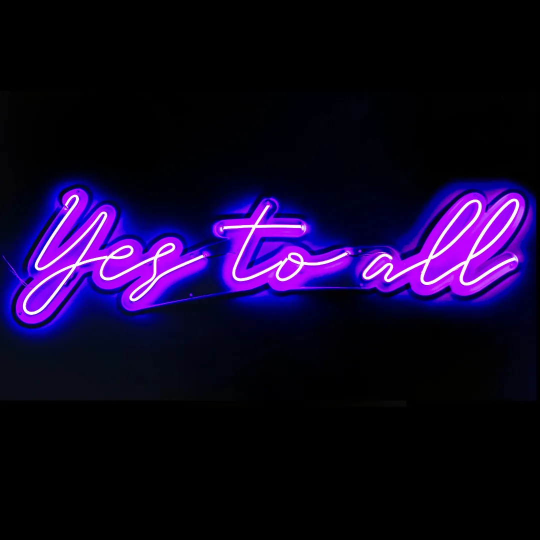 ILU012 LUZ NEÓN “YES TO ALL" (RGB + MANDO) 135X40CM