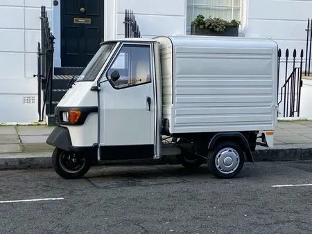 PIAGGIO TUK TUK 