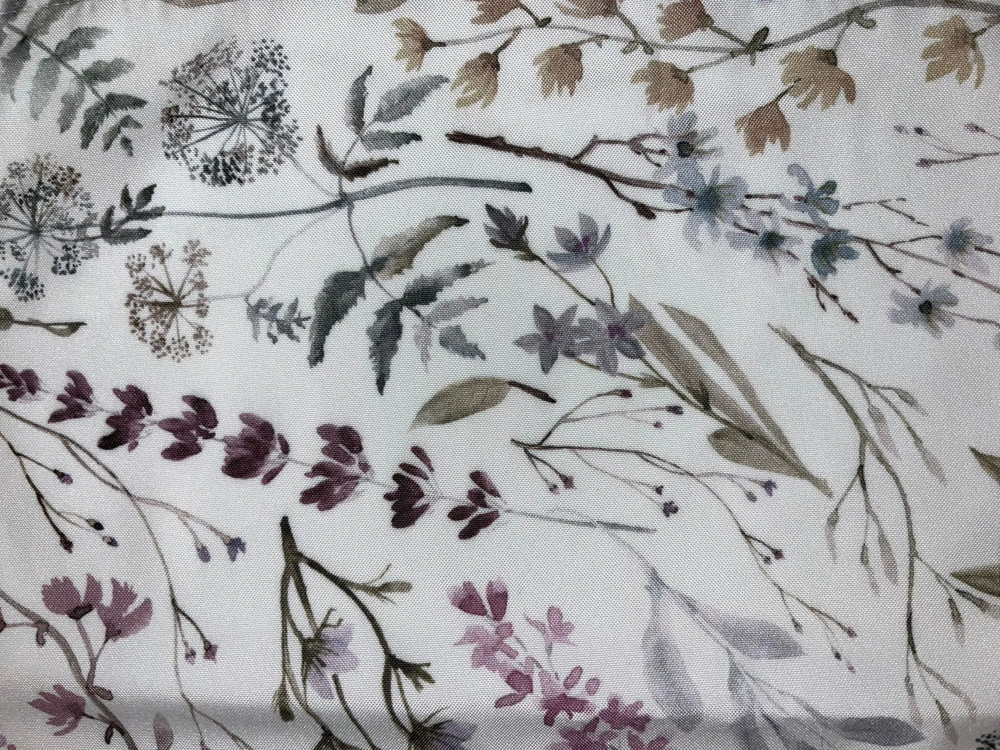 MANT027 MANTEL FLORES SILVESTRES RECTANGULAR 320X240CM