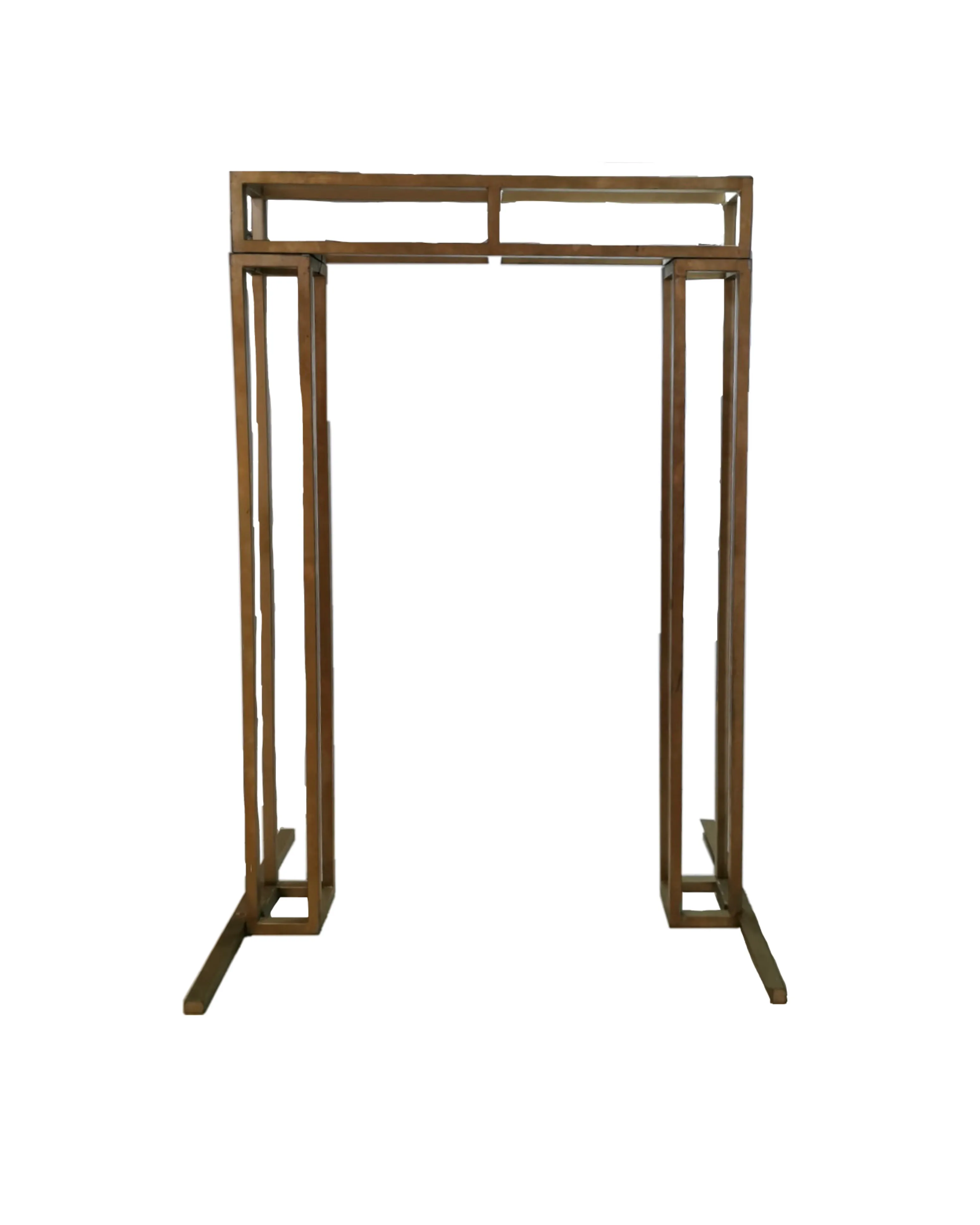 EST009 ARCO RECTANGULAR DORADO TAMAÑO MEDIANO 255 X 166CM