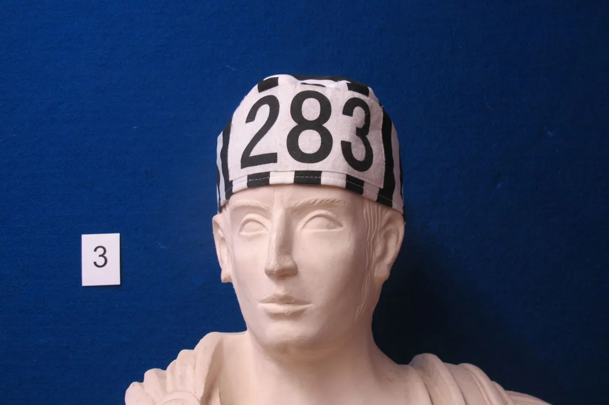 Kopfbedeckung Prison