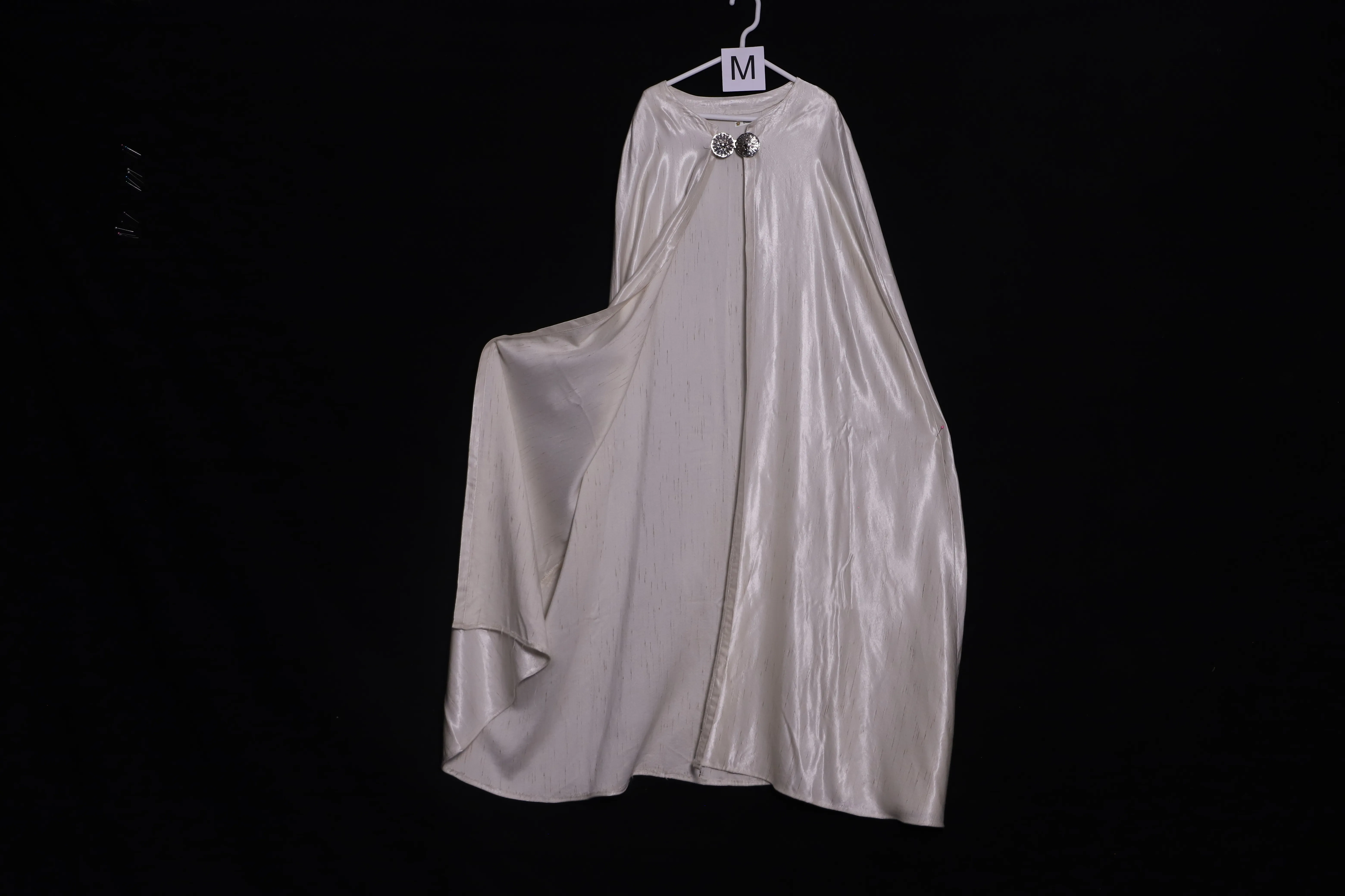 Umhang M, weiss ( M0136 )