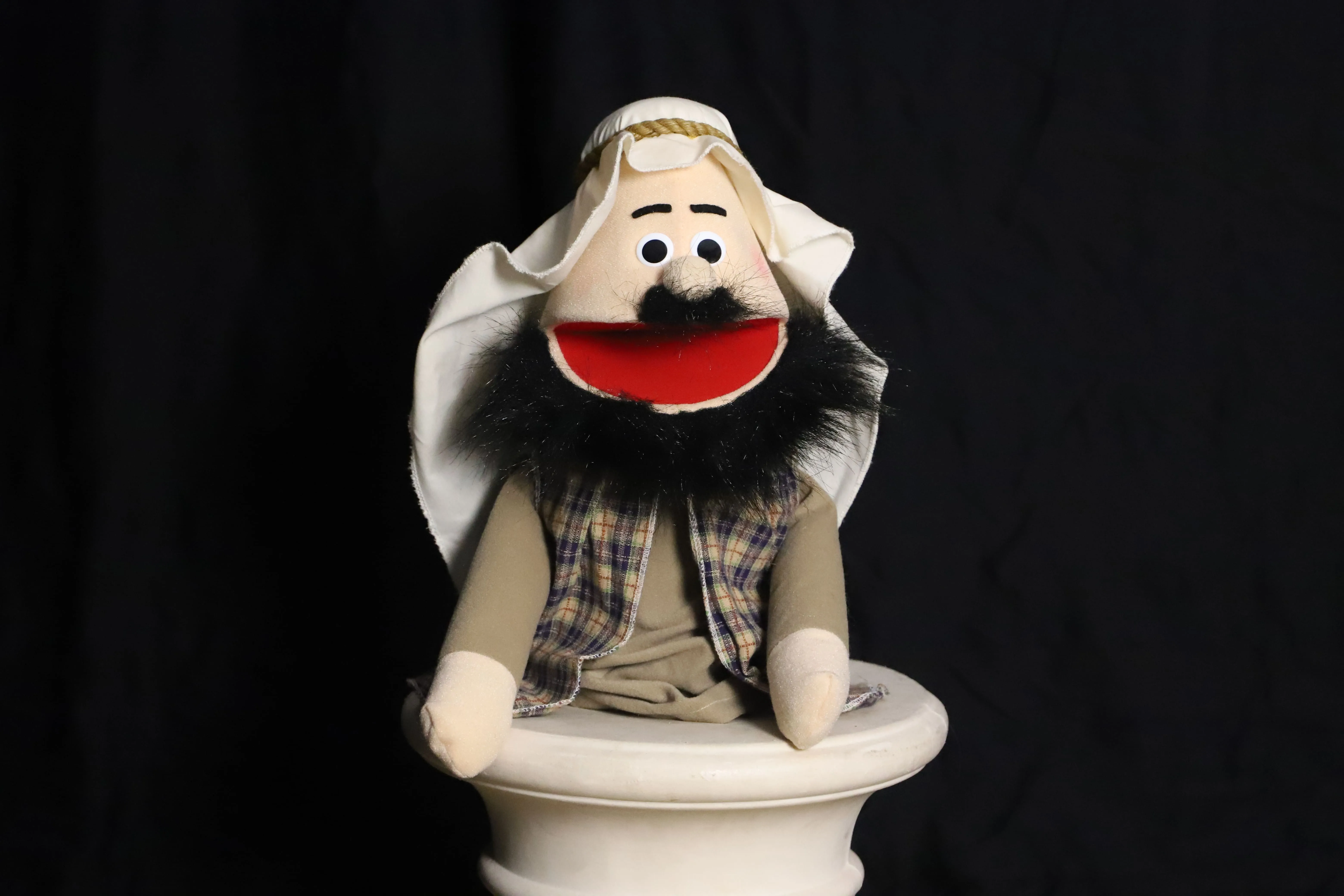 Handpuppe ( lustiger Jünger mit Kopfbedeckung und Bart )