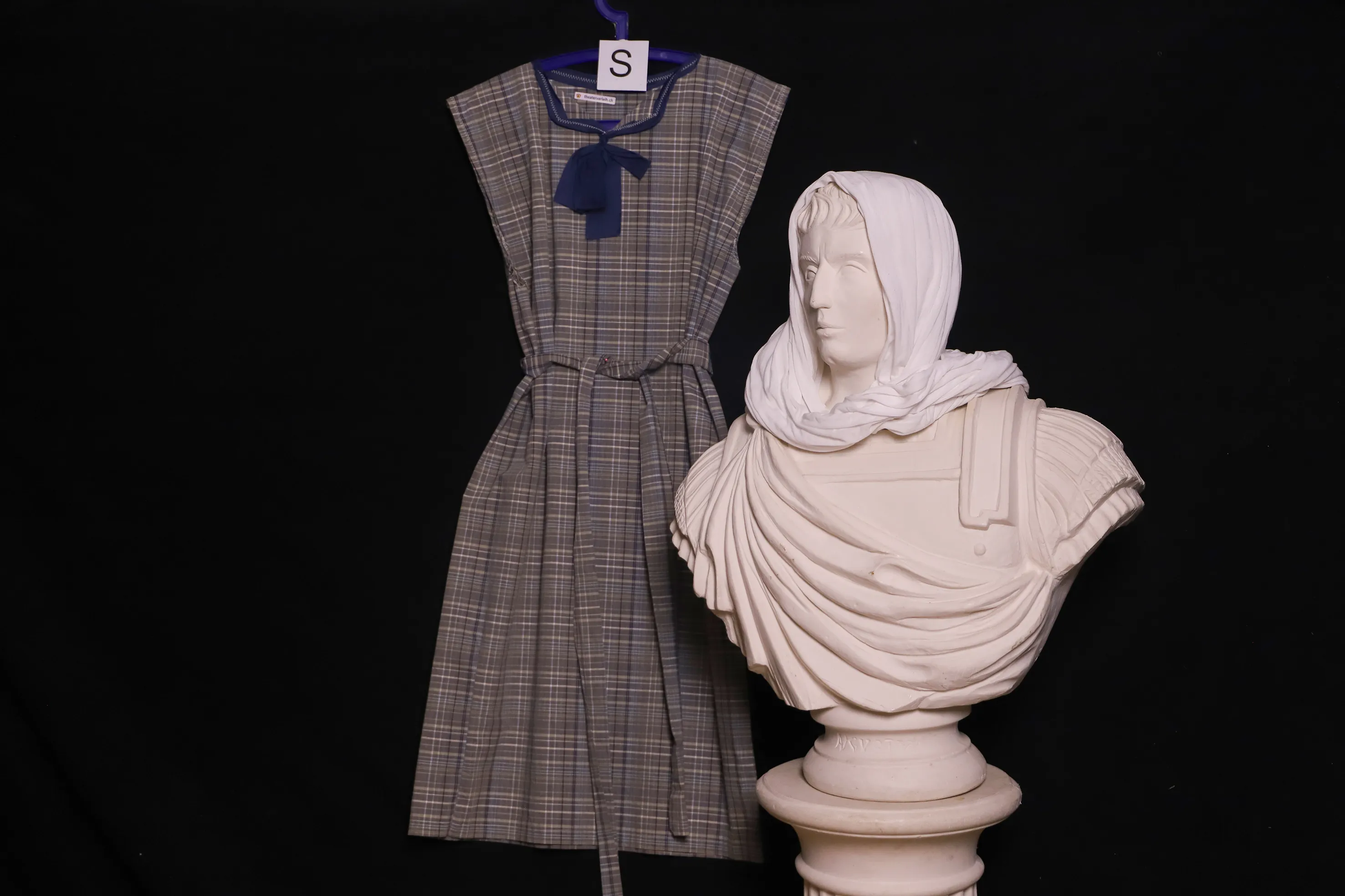 Verkleidung S mit Kopfbedeckung, grau ( S0212 )