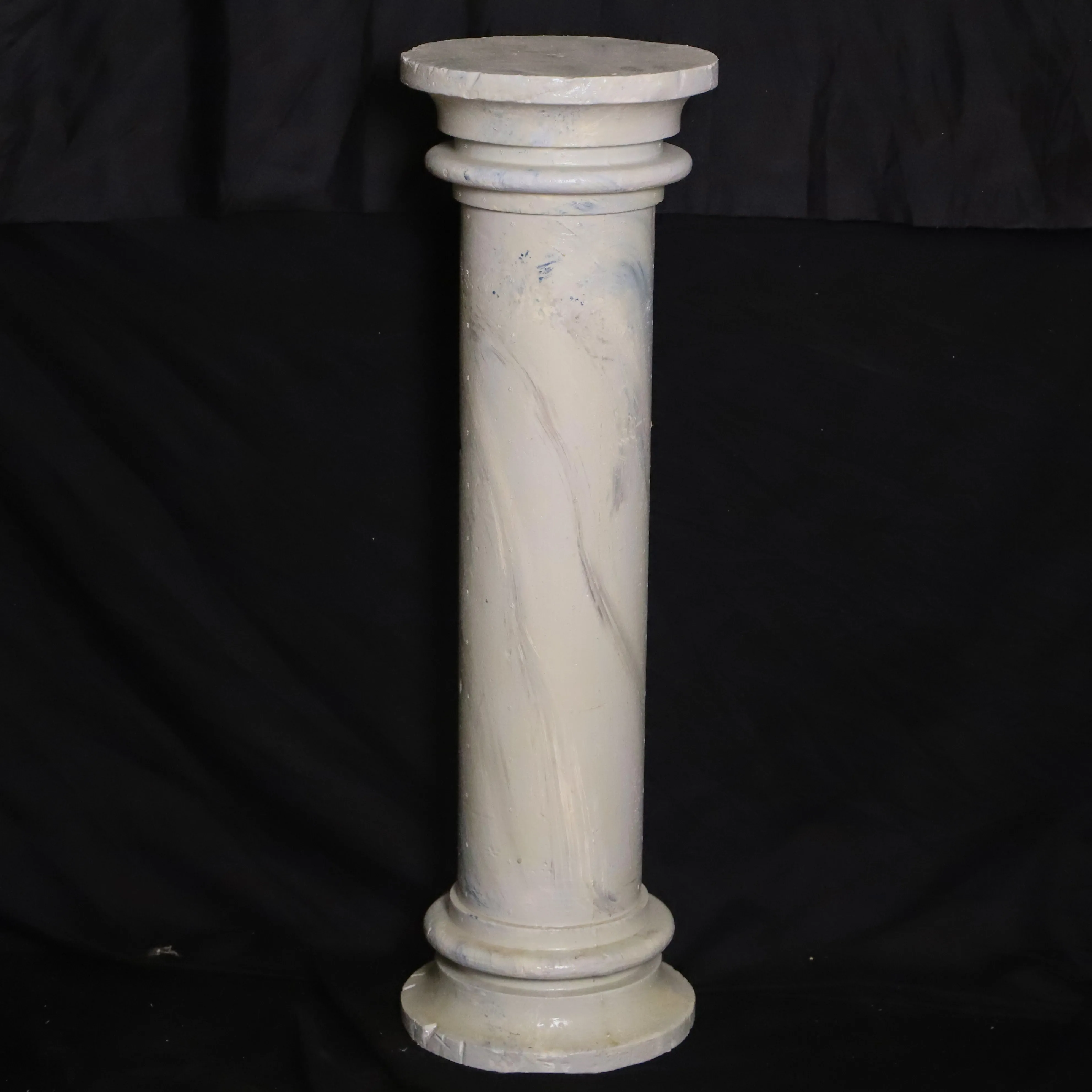 Säule Marmor-weiss (77cm)